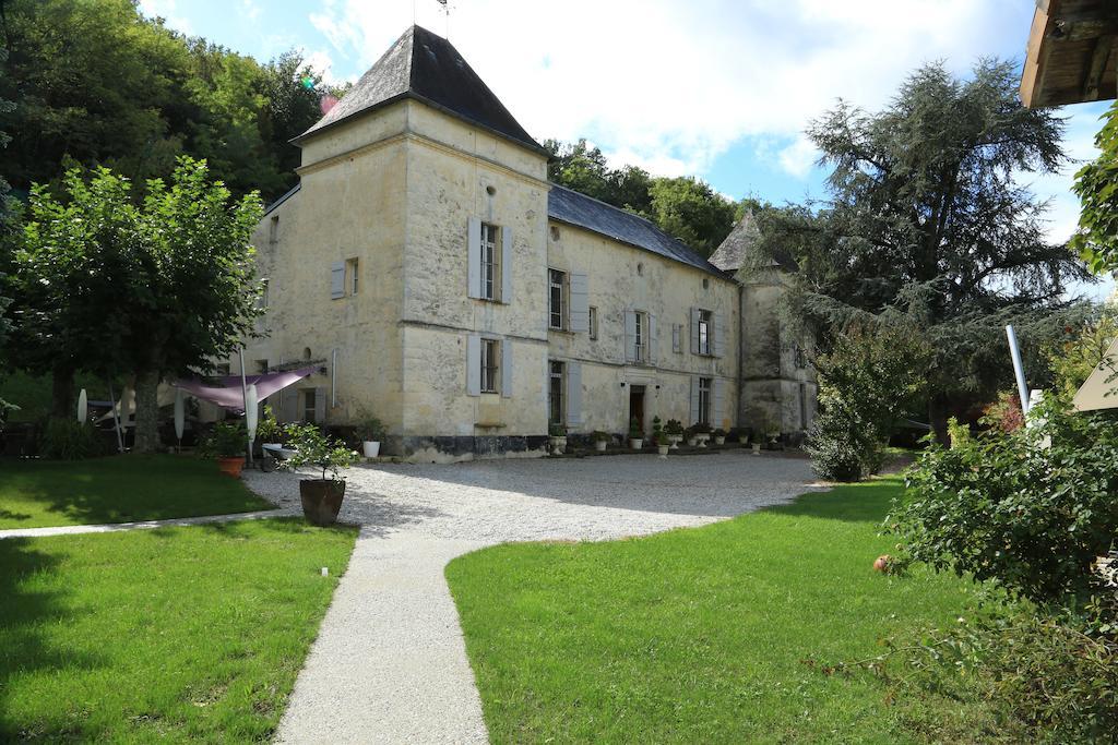 Chateau De Courtebotte Hotel Saint-Jean-de-Blaignac Exterior photo